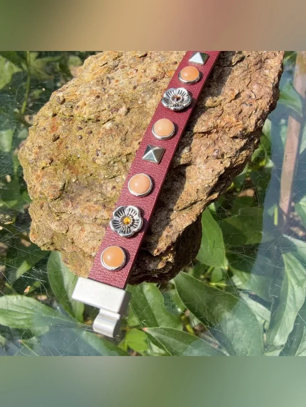 NWT Coach Willow Floral Studded Leather Bracelet Bordeaux Tea Rose Charm 22136
